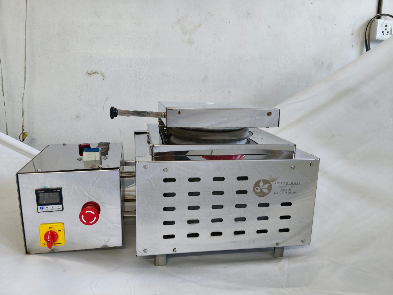 Shree Kali furnace front closed lid product view